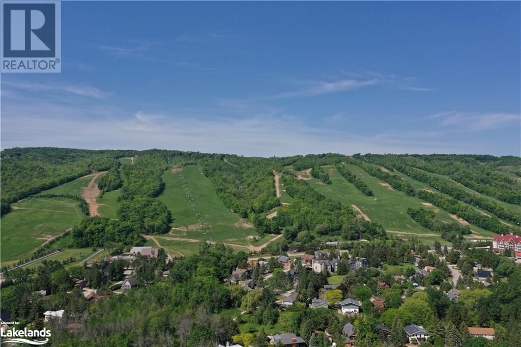 218 CROSSWINDS Boulevard Unit# 15