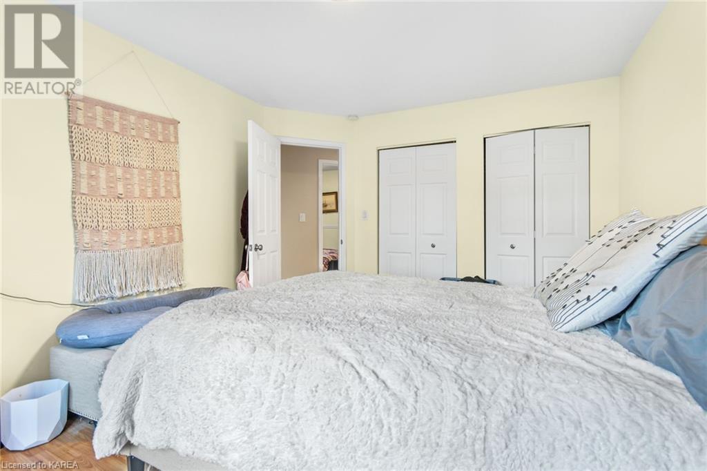 513 GRANDTRUNK Avenue