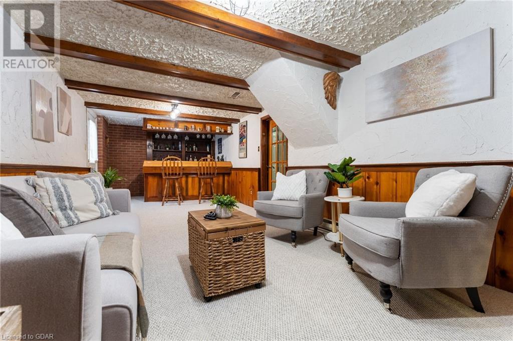 53 SHERWOOD Drive