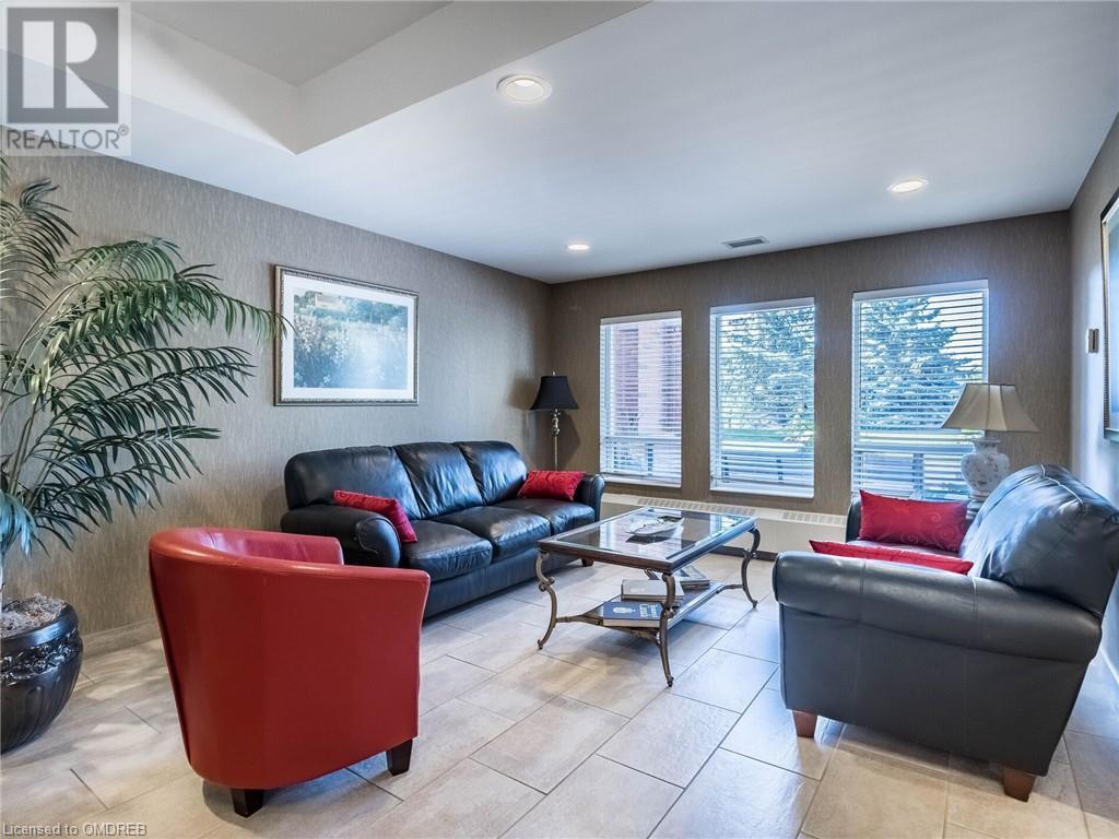 1499 NOTTINGHILL Gate Unit# 308