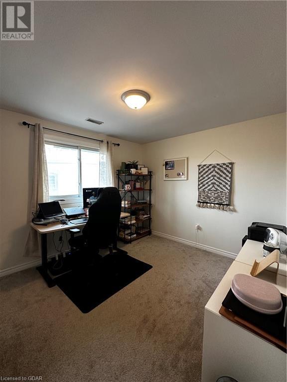126 MAIN Street S