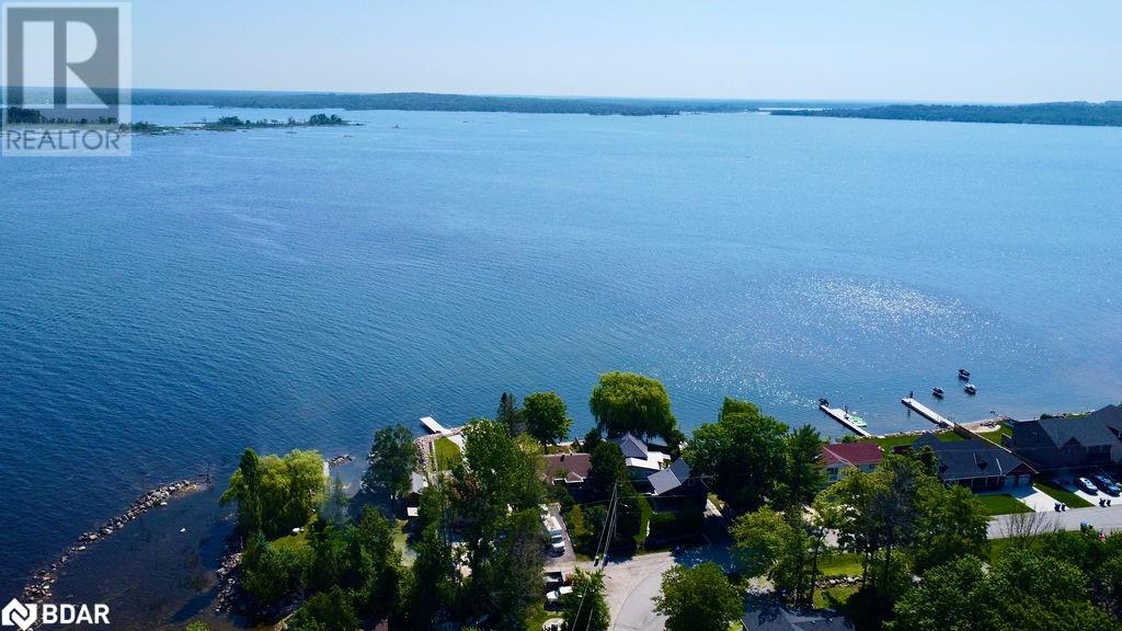 252 ROBINS POINT Road