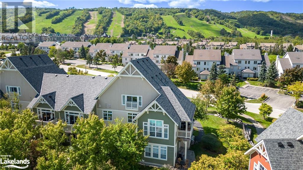 125 FAIRWAY Court Unit# 218