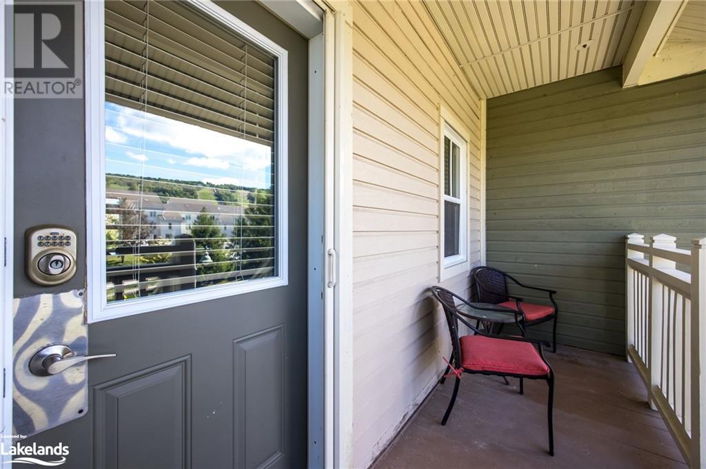 125 FAIRWAY Court Unit# 218