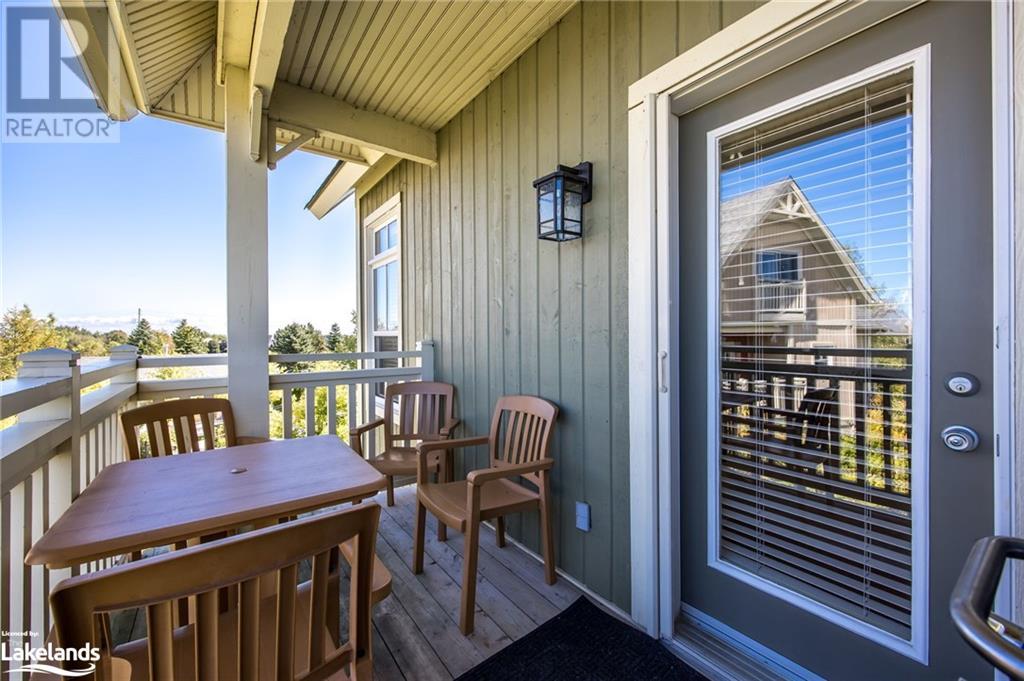 125 FAIRWAY Court Unit# 218