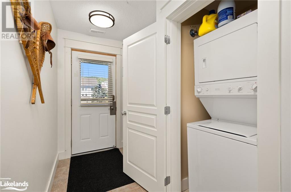 125 FAIRWAY Court Unit# 218