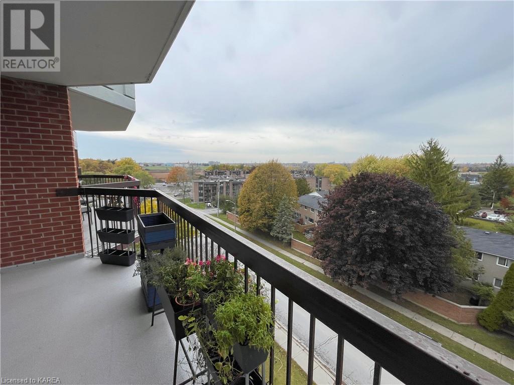 14 GREENVIEW Drive Unit# 609