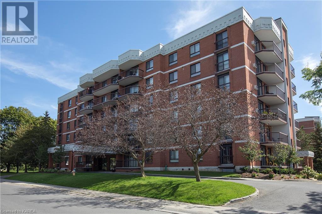 14 GREENVIEW Drive Unit# 609