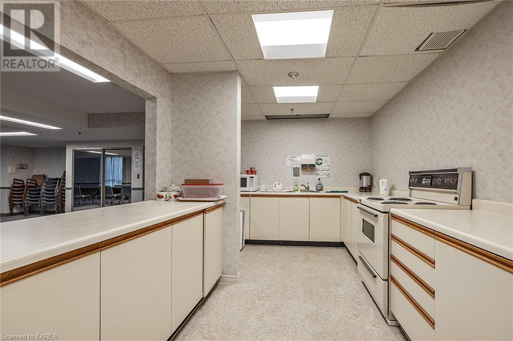 14 GREENVIEW Drive Unit# 609