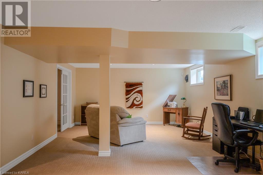 26 KENWOODS Circle