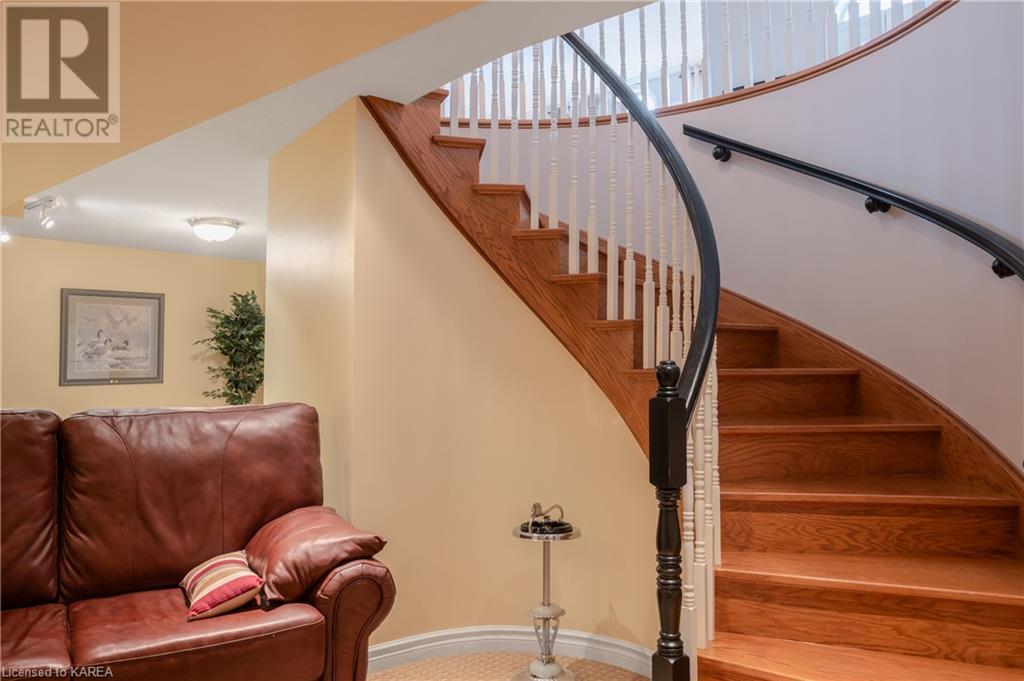 26 KENWOODS Circle