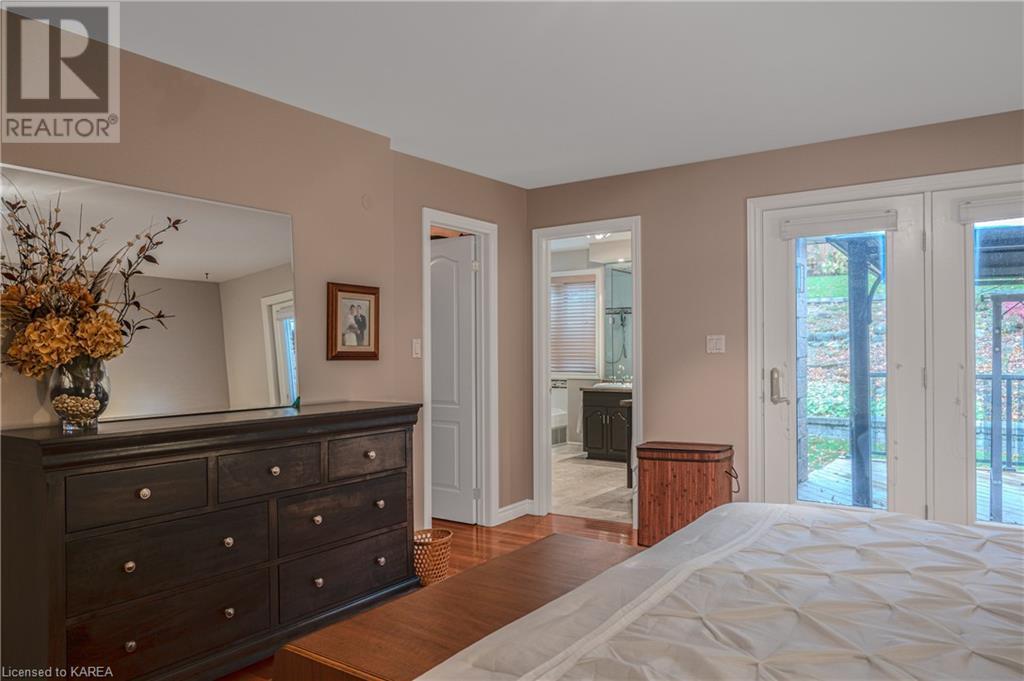 26 KENWOODS Circle