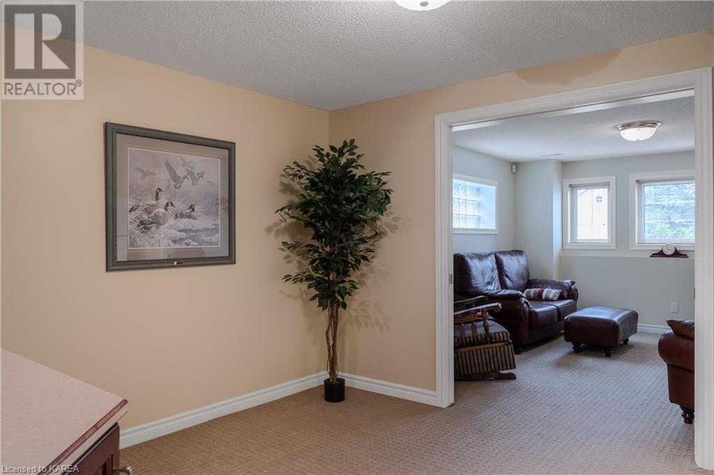 26 KENWOODS Circle