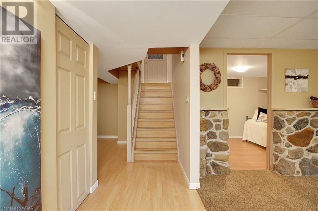 3 KINGSBORO Road