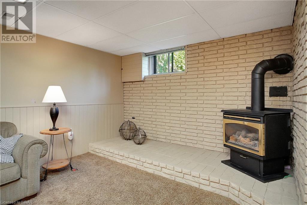 3 KINGSBORO Road