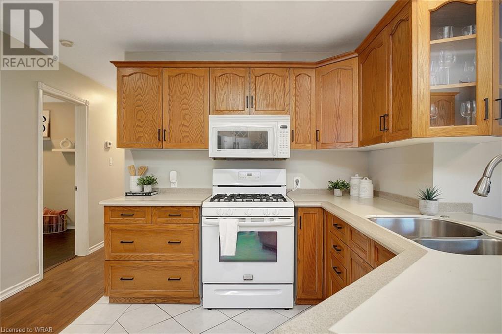 3 KINGSBORO Road