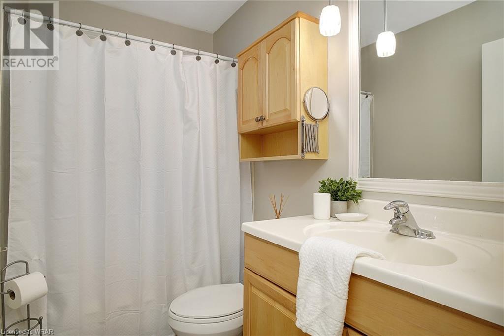 3 KINGSBORO Road