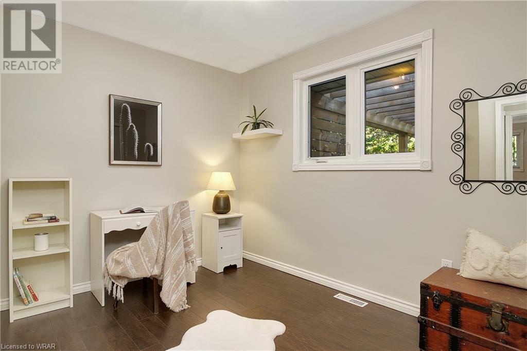 3 KINGSBORO Road
