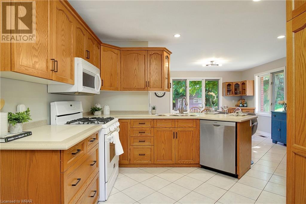 3 KINGSBORO Road