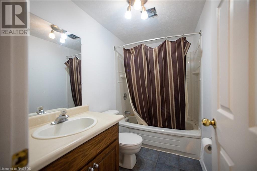 876 7TH Avenue W Unit# 2