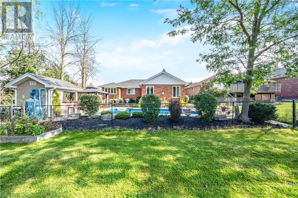 147 LOU'S Boulevard