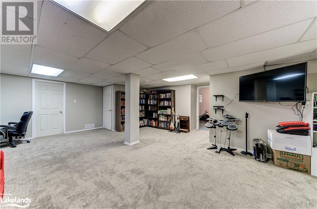 22 SILVERSANDS Crescent
