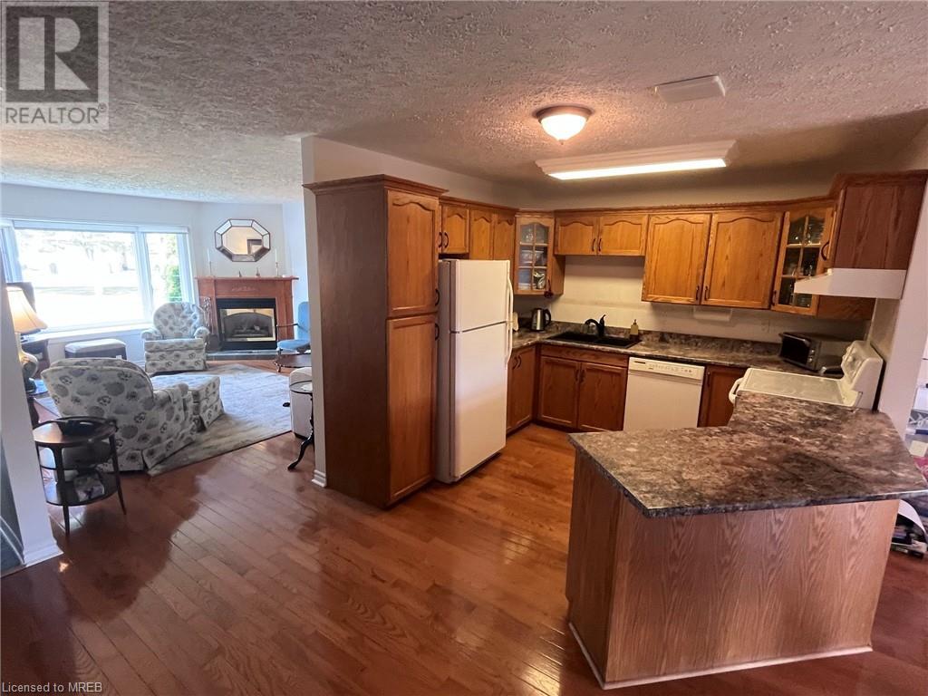 90 BURKE Street Unit# 17
