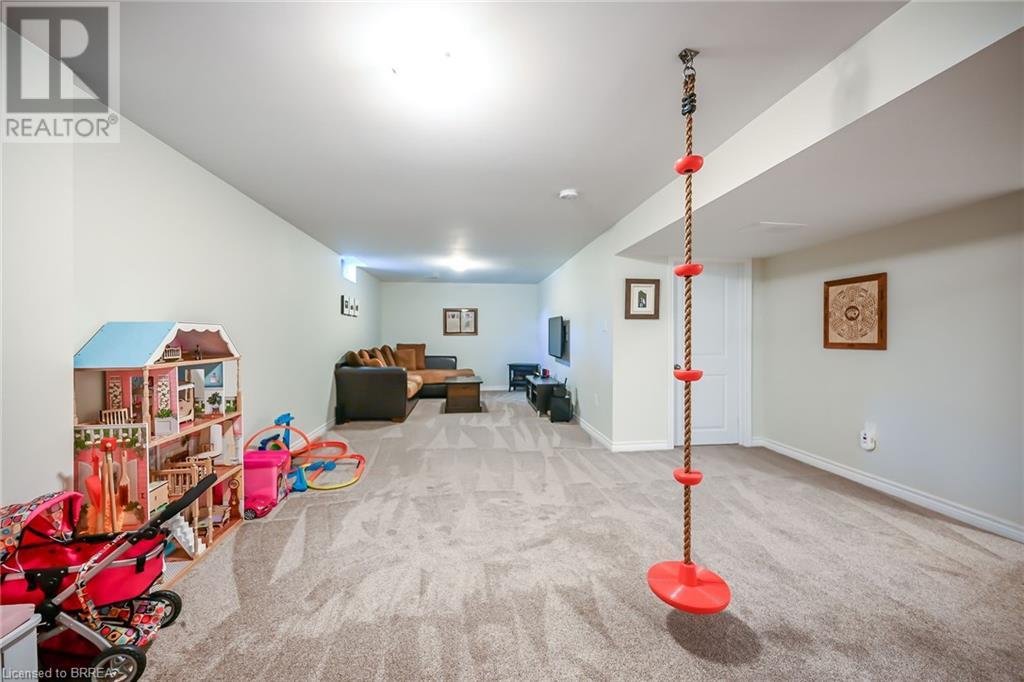 71 SAVANNAH RIDGE Drive