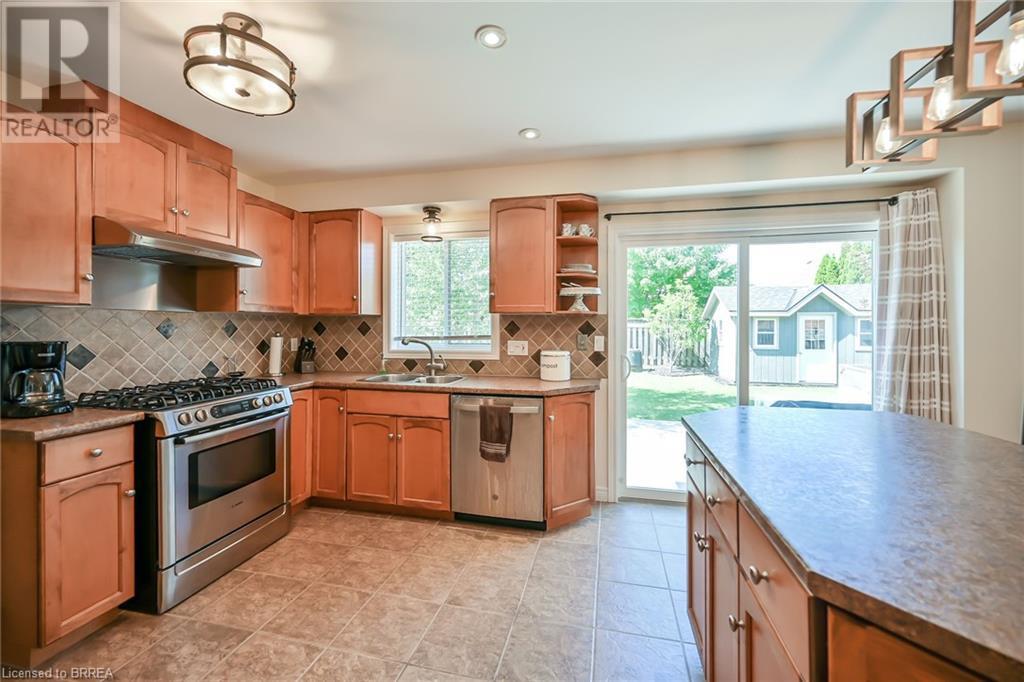 71 SAVANNAH RIDGE Drive