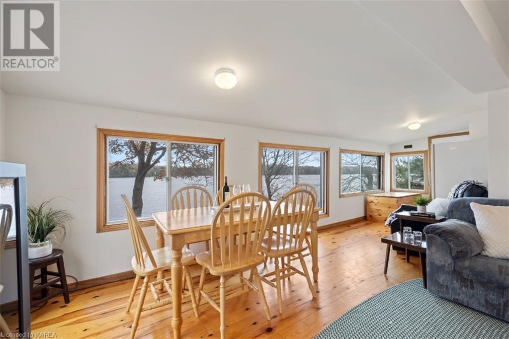 1110 LLOYD LANE SOUTH