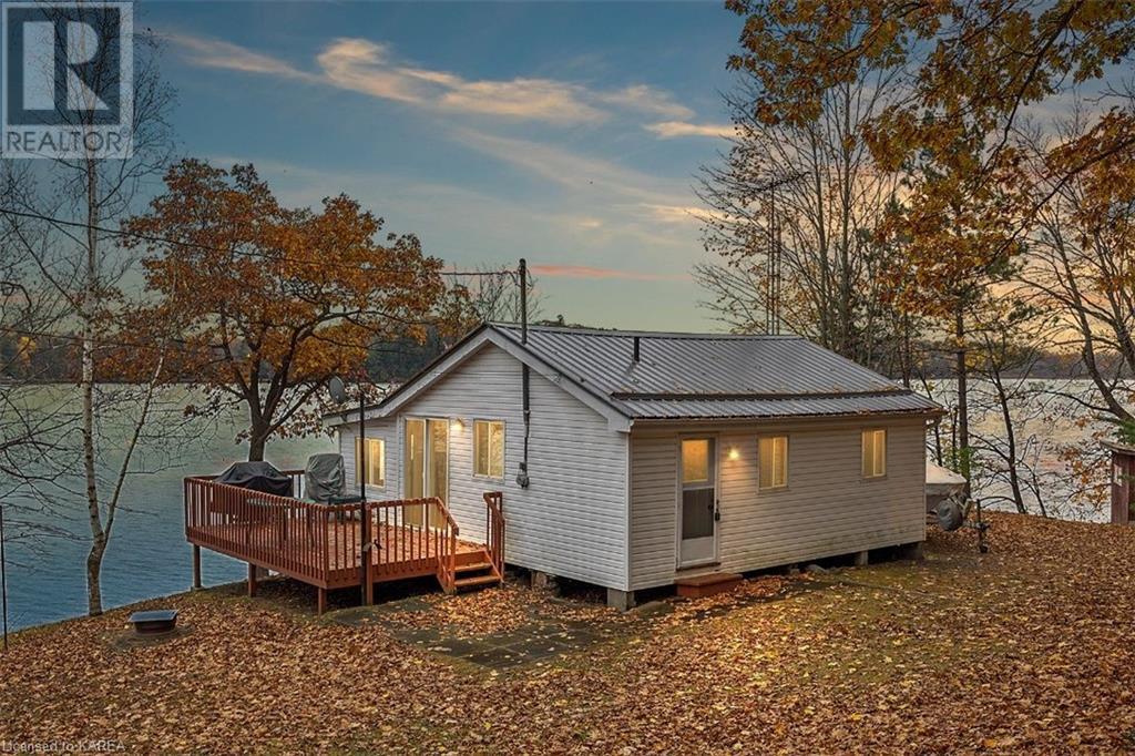 1110 LLOYD LANE SOUTH