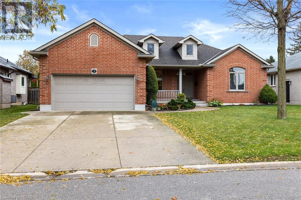 3 HUNTINGTON Terrace