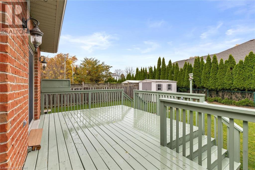 3 HUNTINGTON Terrace