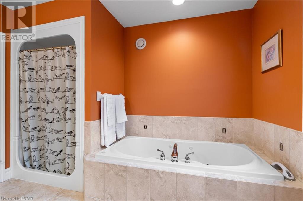 3 HUNTINGTON Terrace