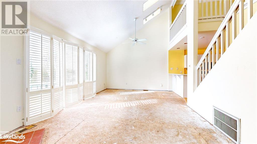 145 FAIRWAY Crescent Unit# 57