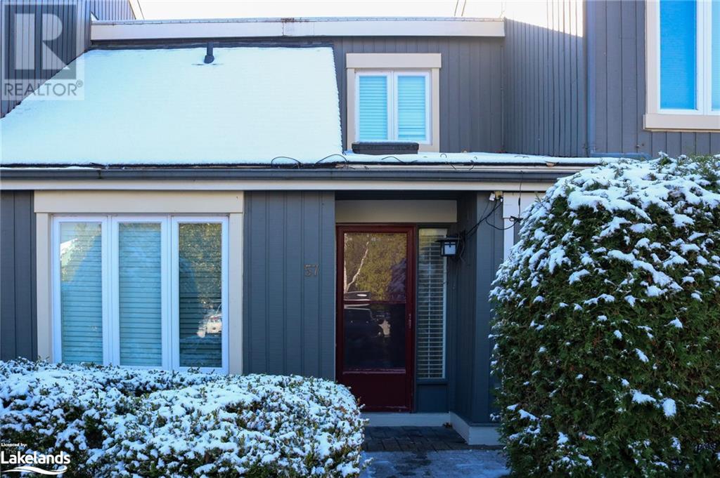 145 FAIRWAY Crescent Unit# 57