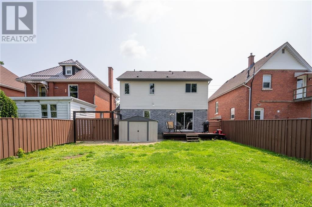 17 WILSON Avenue