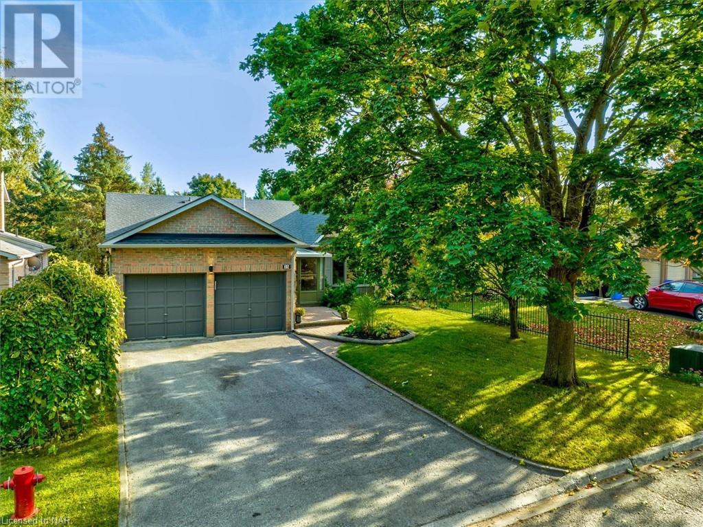 25 UNDERHILL Crescent