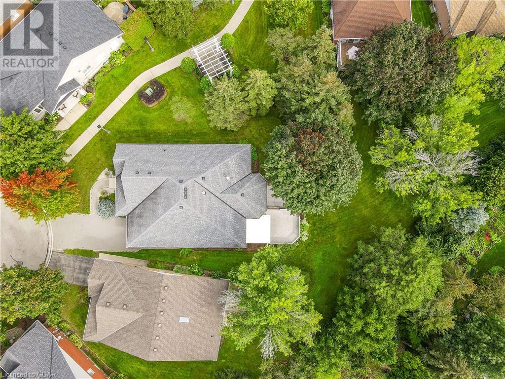 12 SPRUCEHAVEN Court