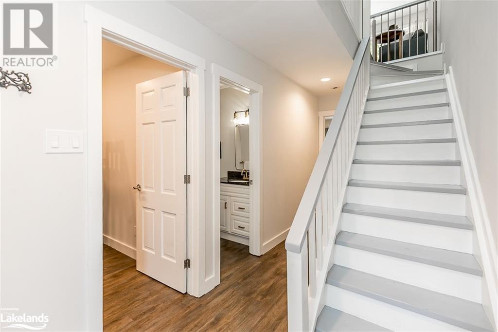 14 DAWSON Drive Unit# 415
