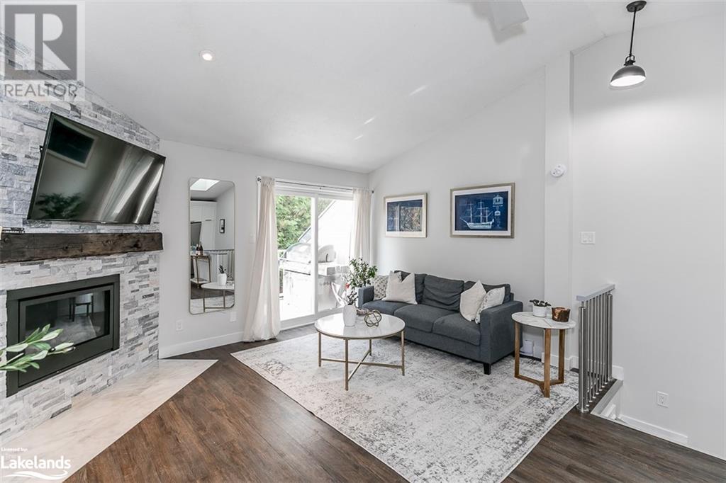 14 DAWSON Drive Unit# 415