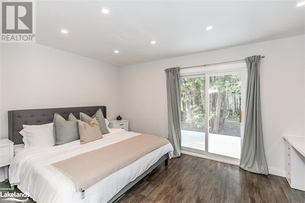 14 DAWSON Drive Unit# 415
