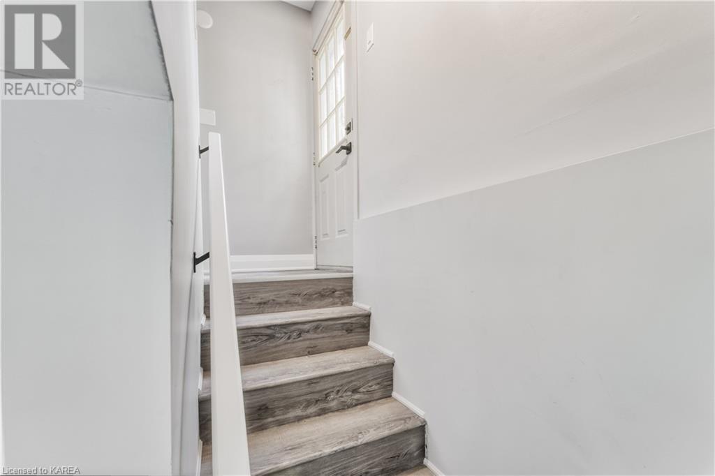 73 WESTMORELAND Road