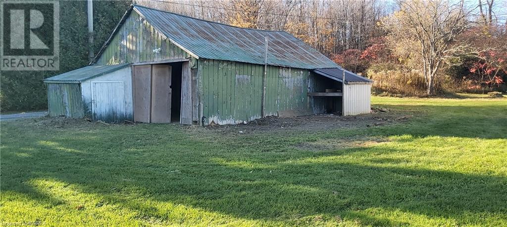624 UPPER OAK LEAF Road