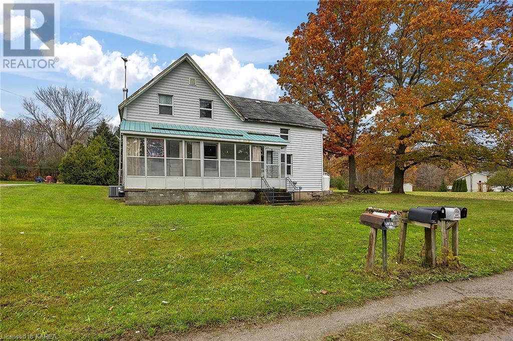 624 UPPER OAK LEAF Road