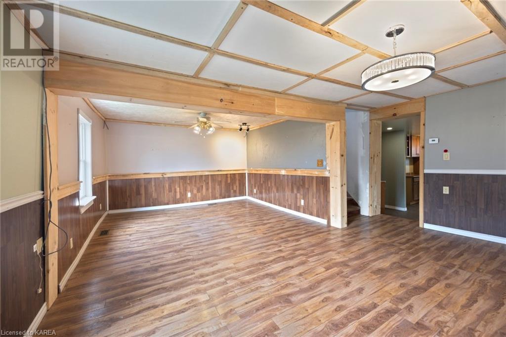 624 UPPER OAK LEAF Road