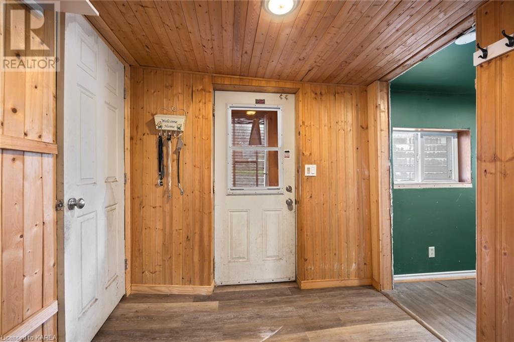 624 UPPER OAK LEAF Road