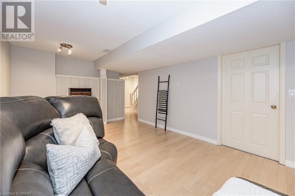 225 BENJAMIN Road Unit# 15