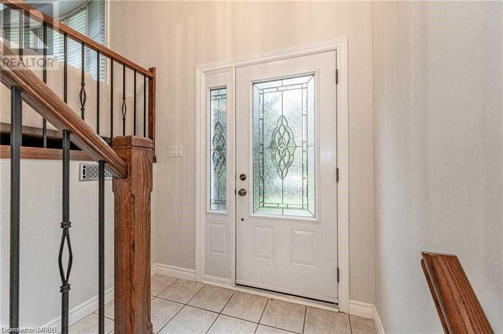 604 GLEN FORREST Boulevard Unit# UPPER