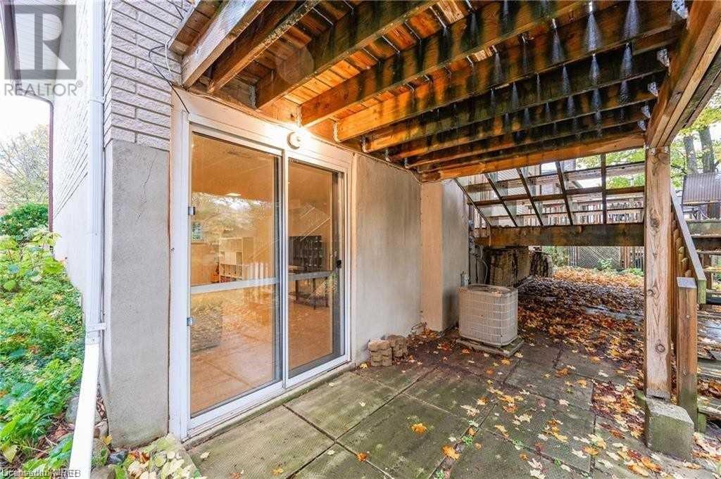 604 GLEN FORREST Boulevard Unit# UPPER